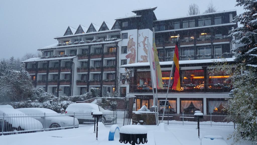 Ringhotel Siegfriedbrunnen Grasellenbach Exteriör bild